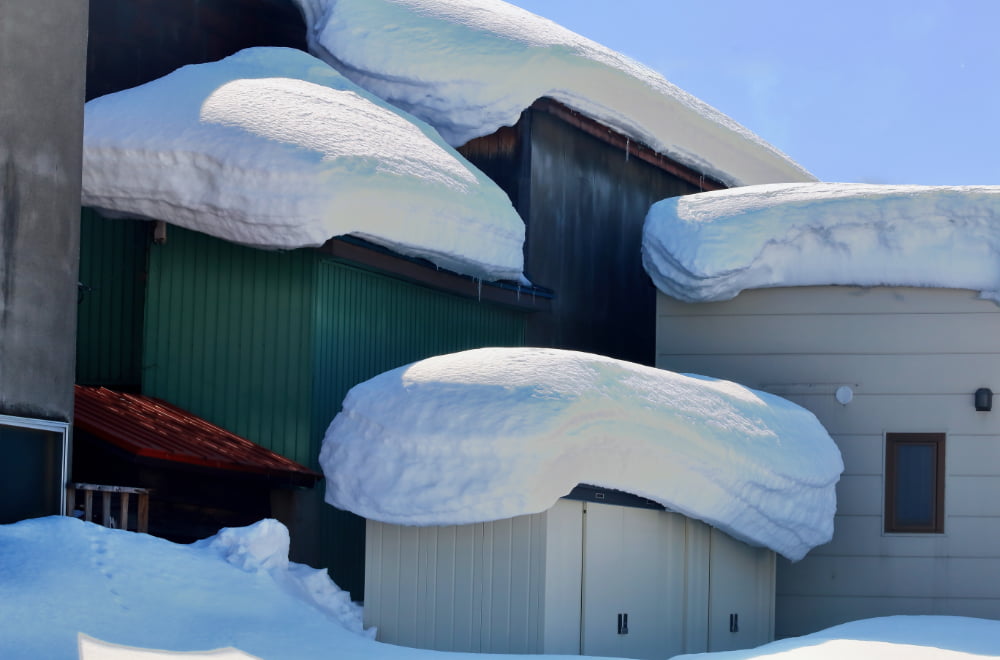 つらら・雪庇落とし・屋根の雪おろし